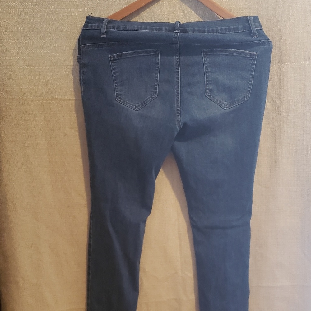 Maternity Denim Low Rise Size Large! - Picture 5 of 6